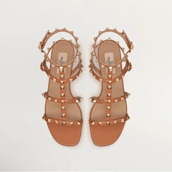 Valentino Garavani Brown leather Gold Rockstud ankle strap flat sandals EU 39.5 Sandals